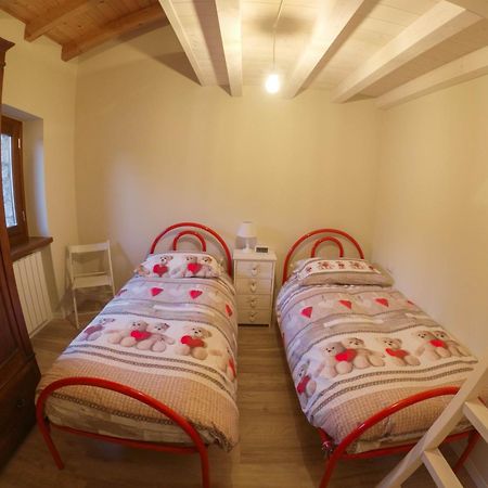 Вилла Casa Vacanza Pratolungo Zogno Экстерьер фото